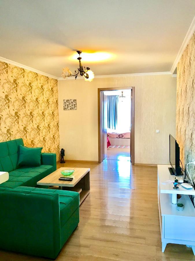 Homee Tbilisi Luaran gambar